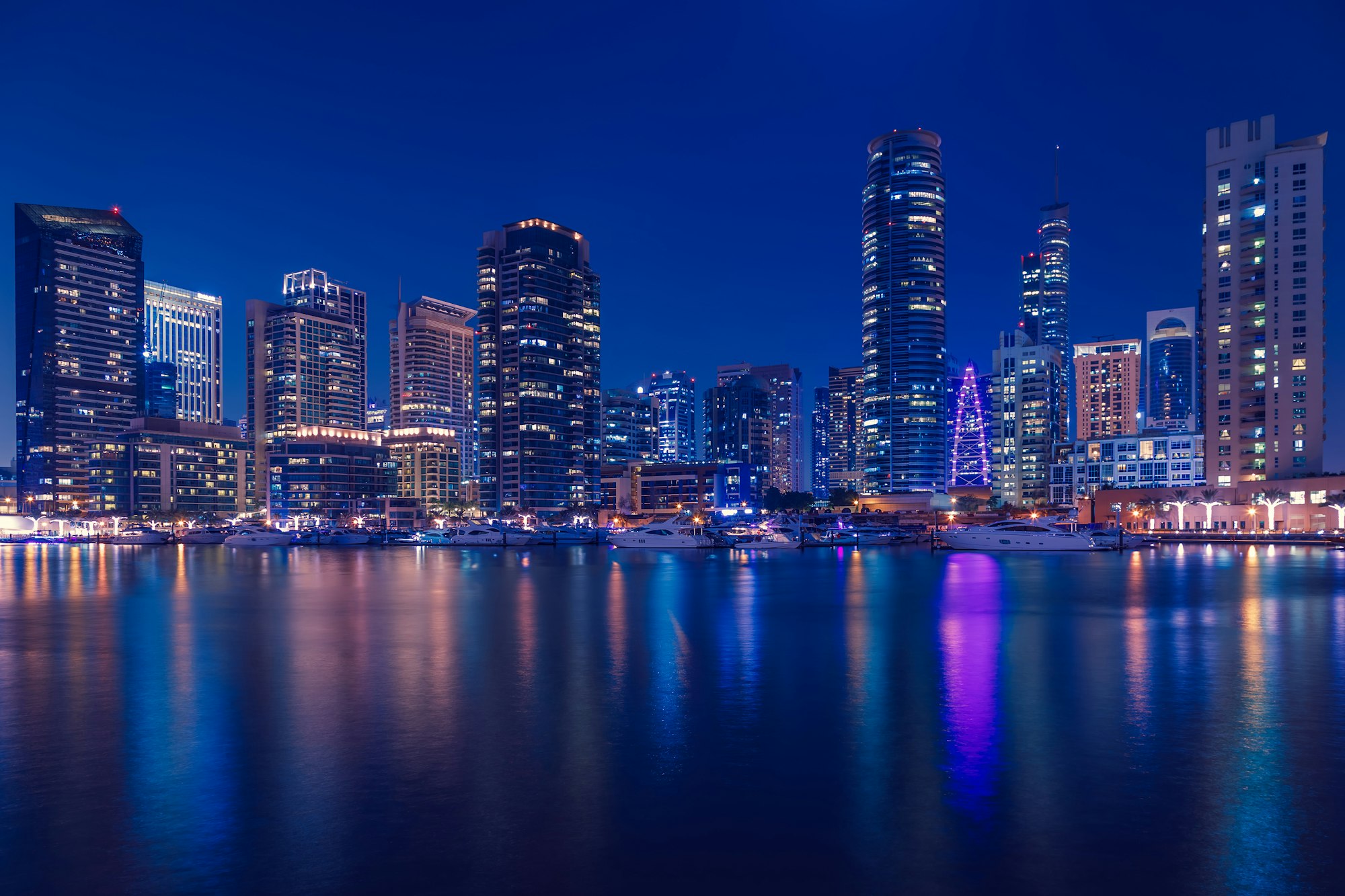 Promenade and canal in Dubai Marina